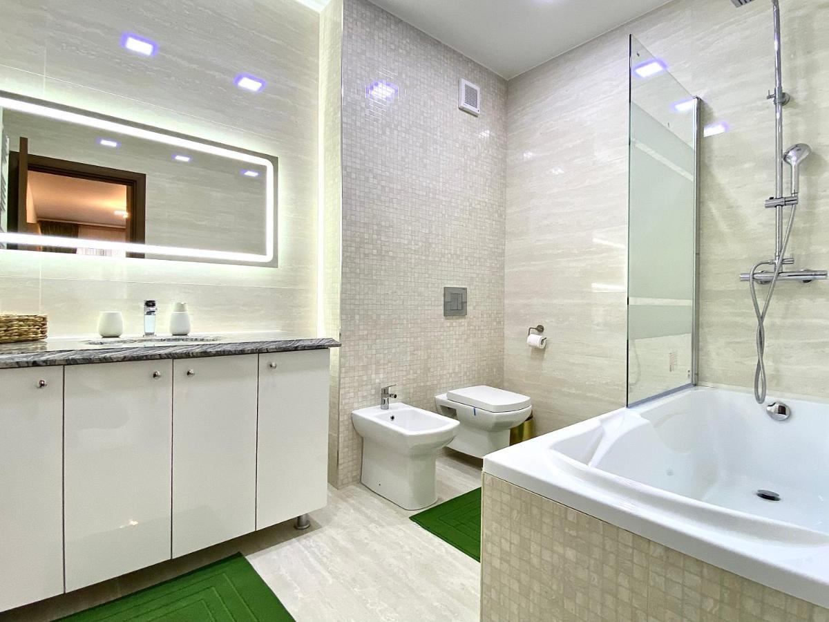 Coquette Apartment Брашов Экстерьер фото