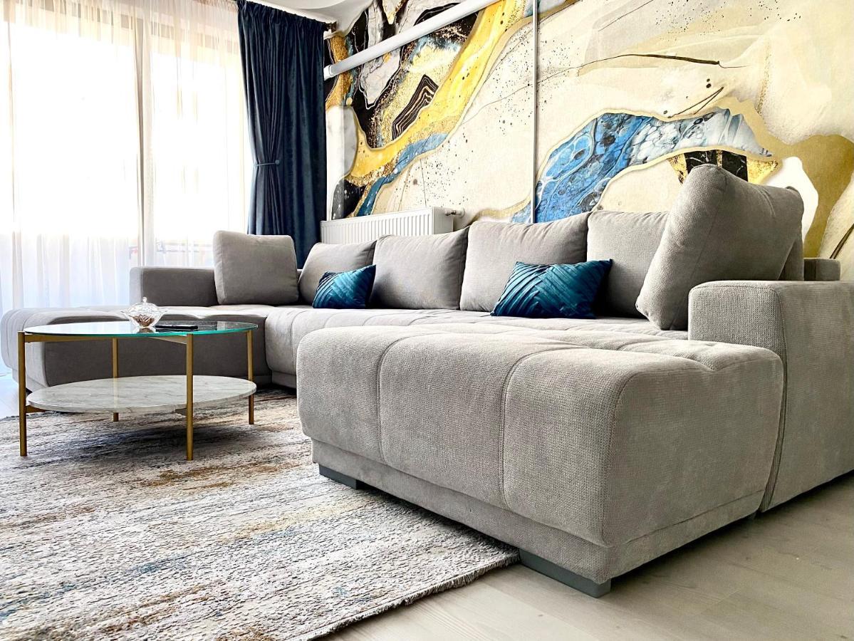 Coquette Apartment Брашов Экстерьер фото